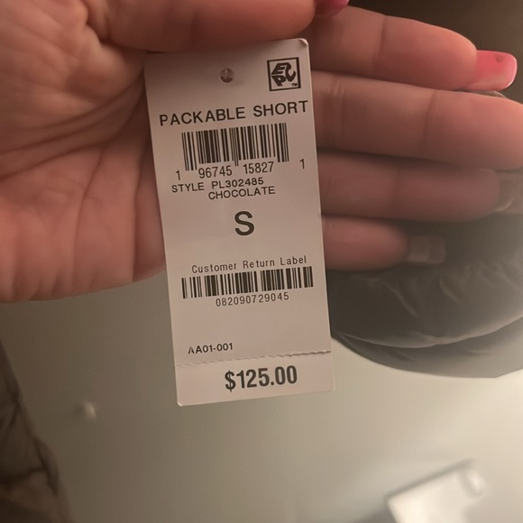 NWT woman’s coat - Picture 3 of 6